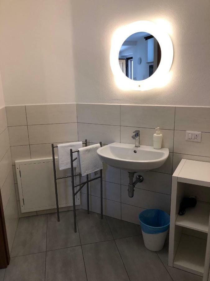 La Dolce Vita Studio With Free Private Parking Siena Exterior foto